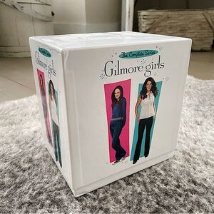 GILMORE GIRLS box set, complete series (Seasons 1-7)